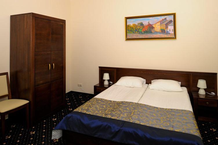 Boutique Hotel Villa P Ujhorod Exterior foto